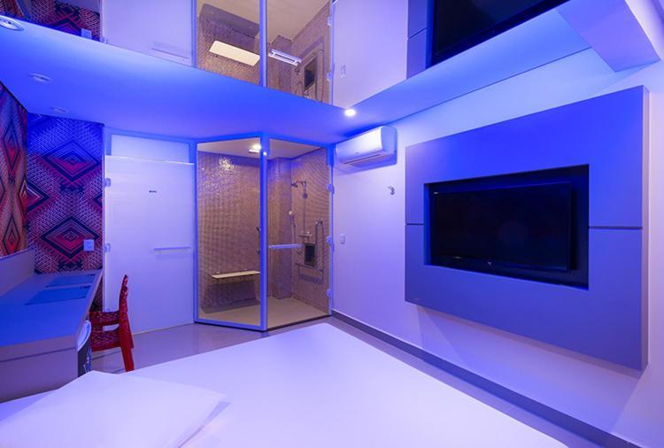 Azure Motel (Adults Only) Режистру Екстериор снимка